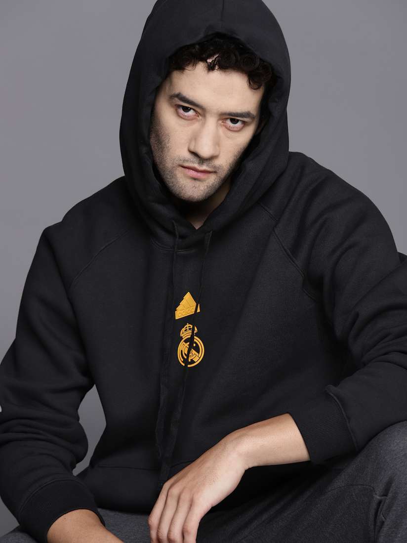 Adidas sweatshirts myntra 2025