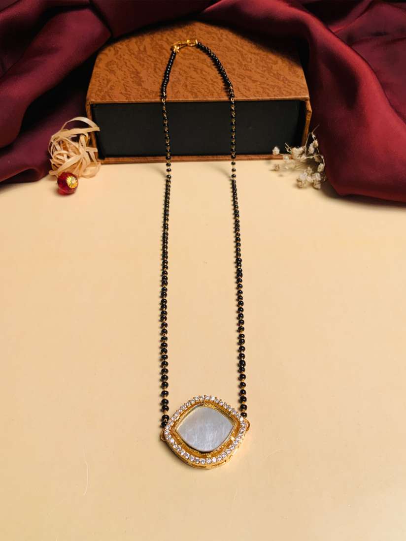 Mangalsutra myntra on sale