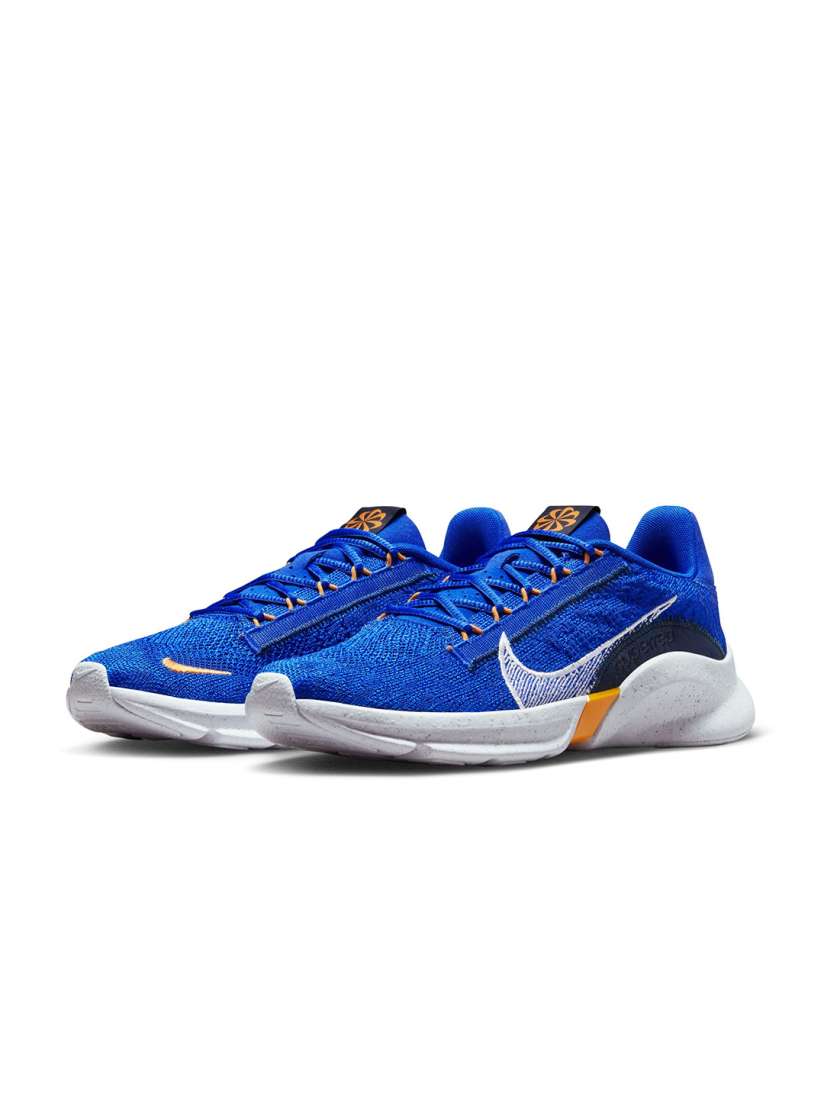 Flyknit training shoes discount