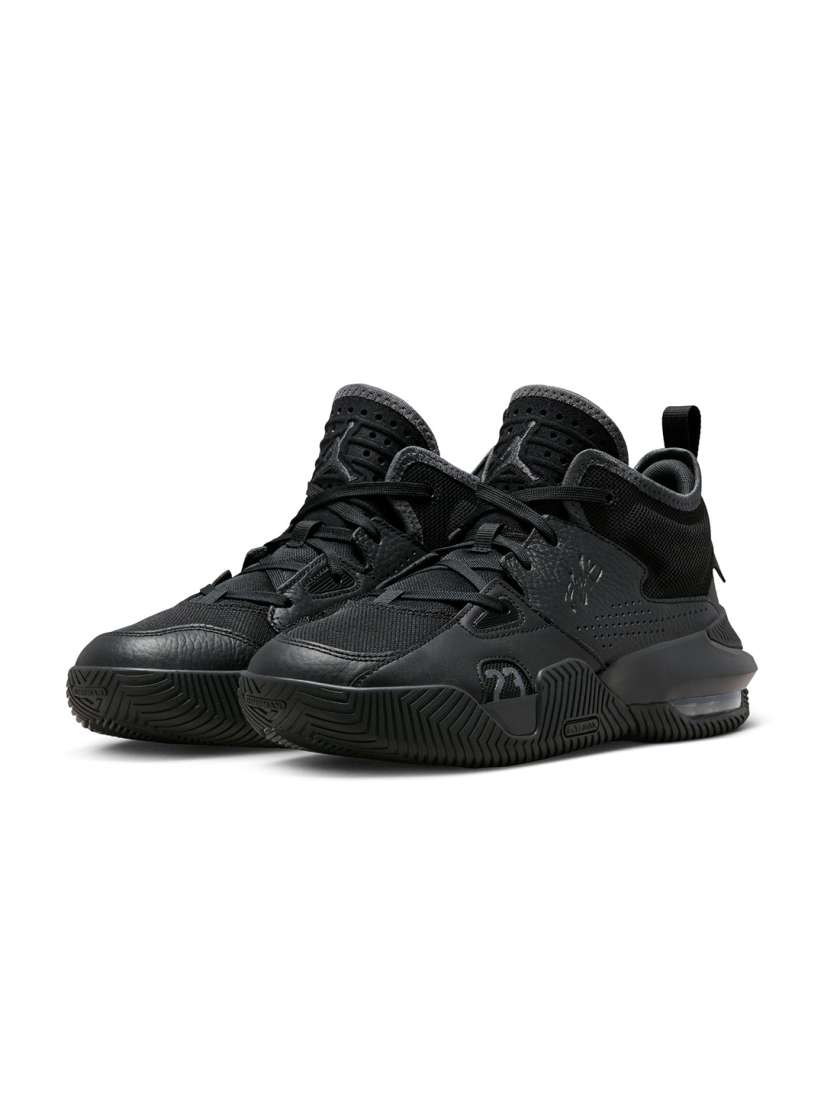 Myntra nike basketball shoes on sale