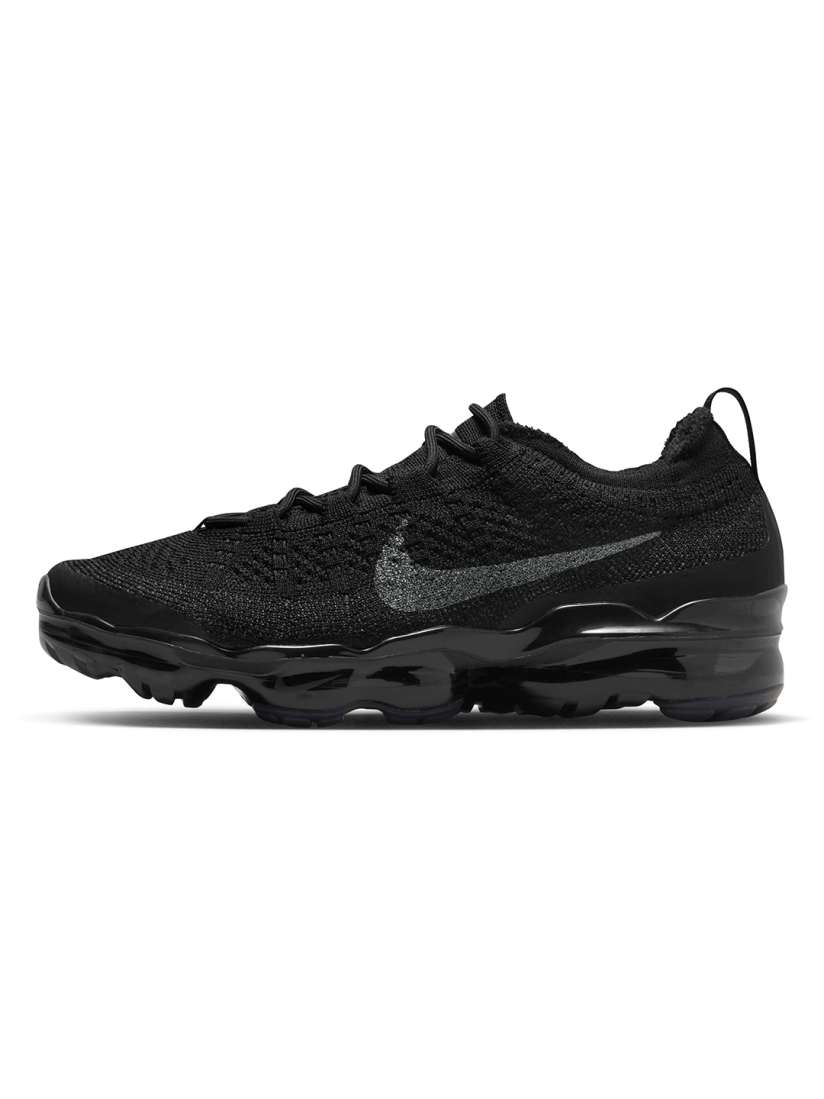 Womens vapormax all black on sale