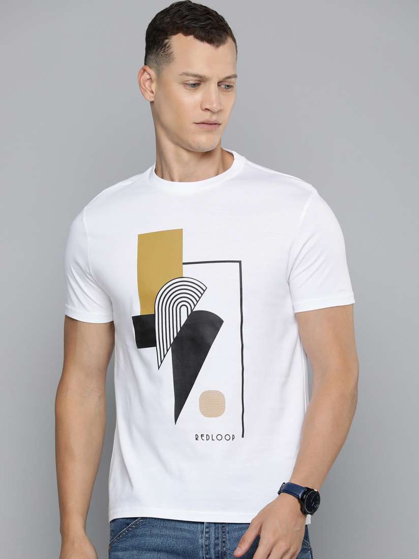 Buy Levis Geometric Printed Pure Cotton Casual T shirt Tshirts for Men 23732828 Myntra