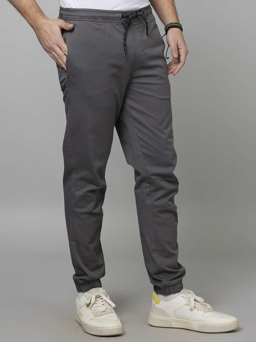Celio joggers top