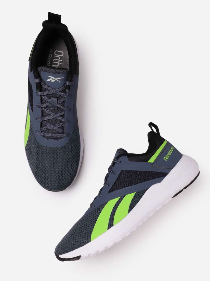 Myntra reebok sports shoes clearance