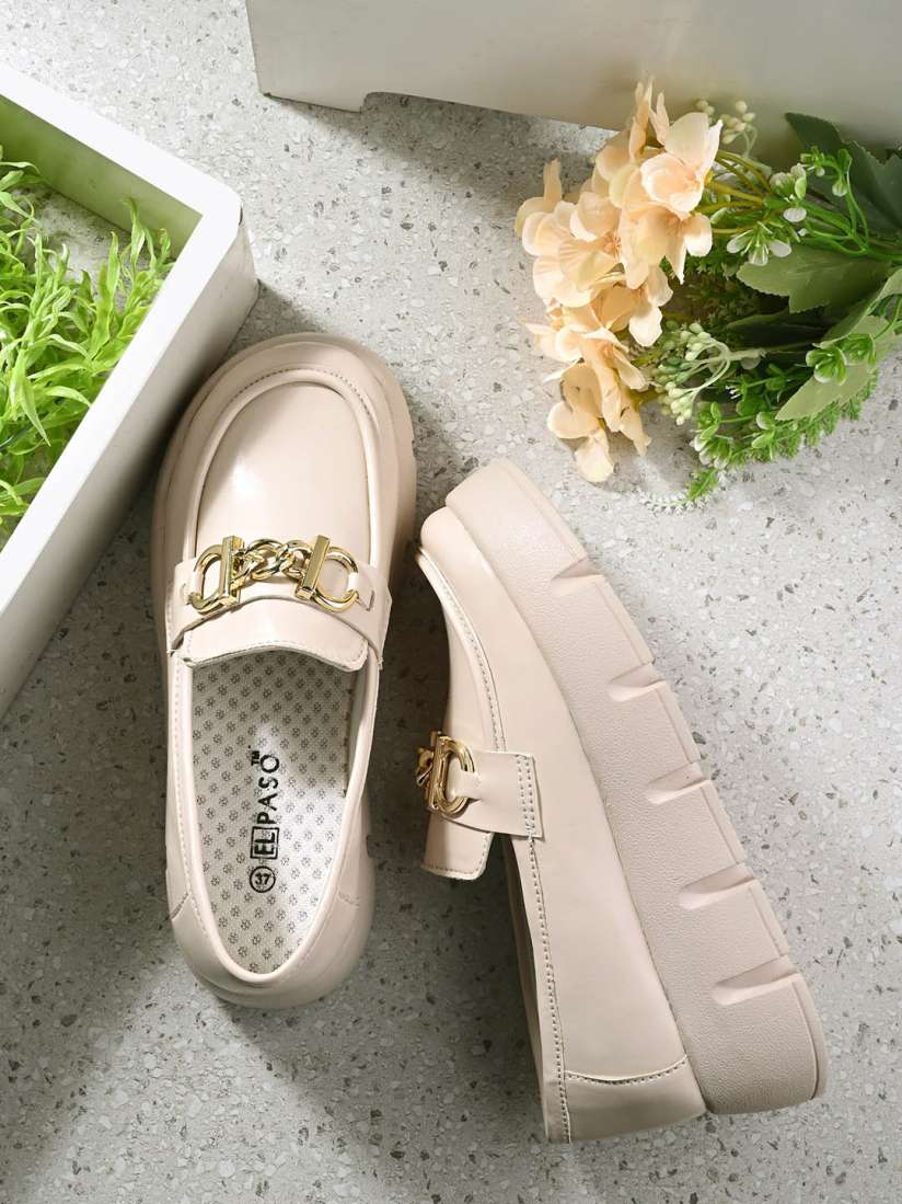 Myntra loafers sale