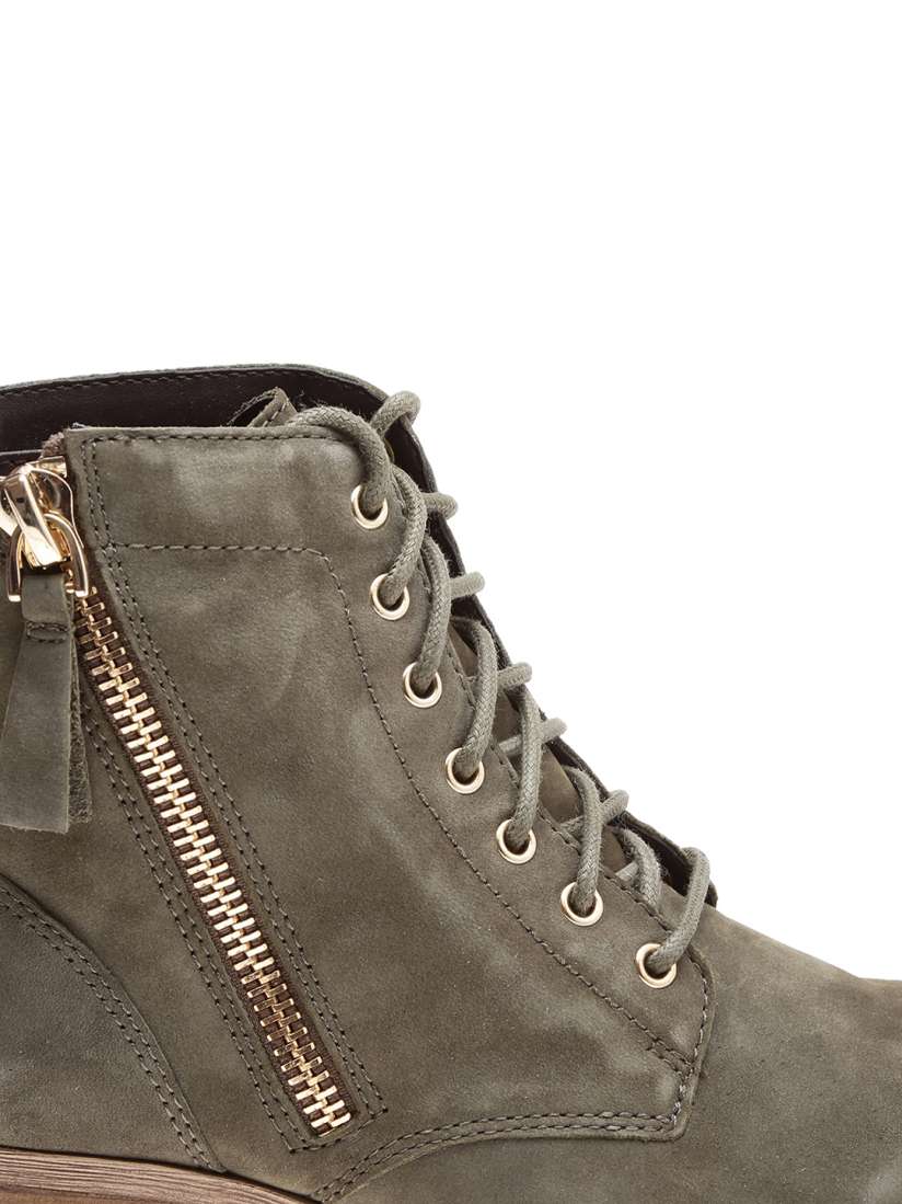 Aldo flat boots deals
