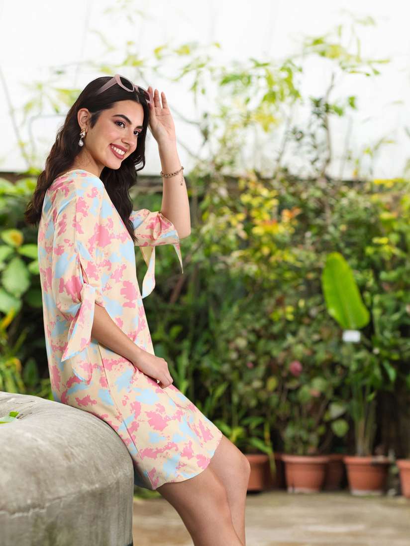 Buy DressBerry Printed Tie Up Sleeves Shift Dress Dresses for Women 24024378 Myntra