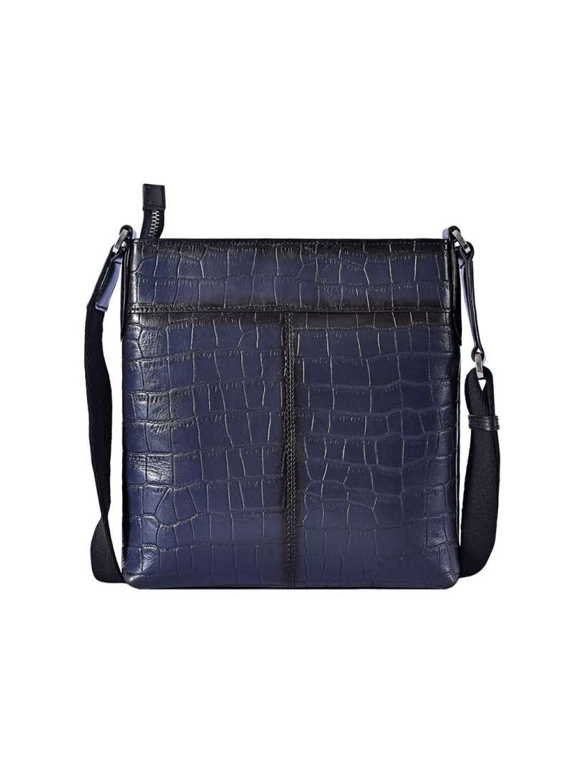 Myntra messenger bags hot sale