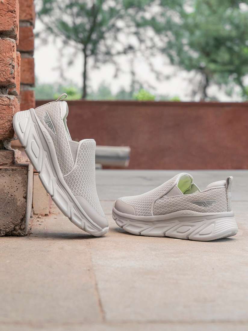 Myntra shoes for boys clearance