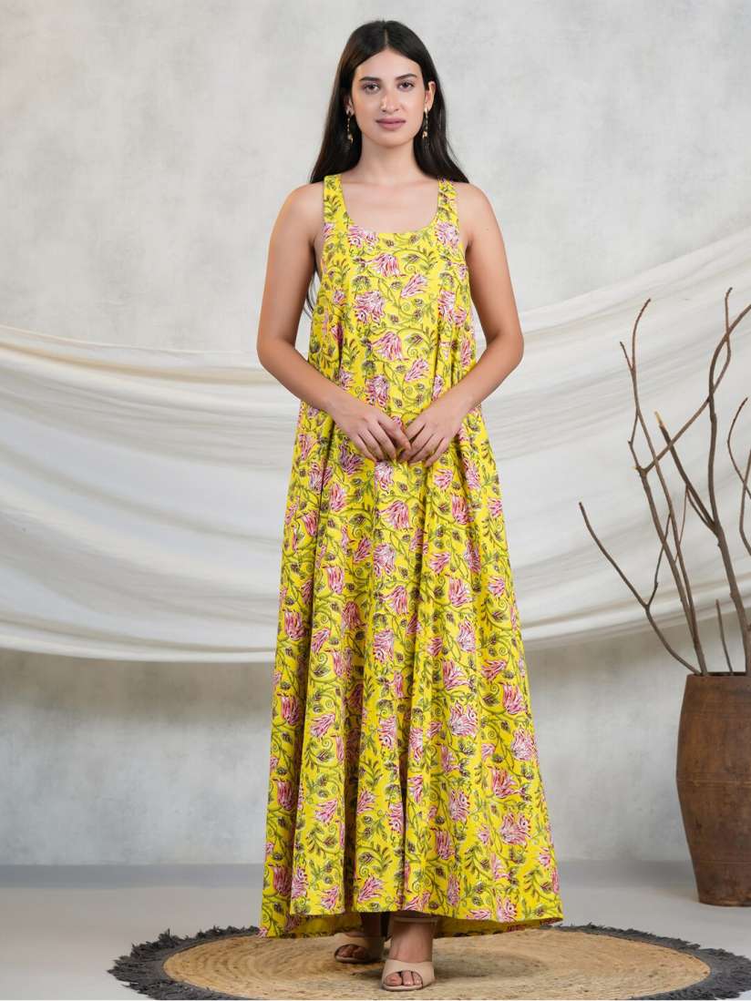 Buy Adveta Floral Printed Cotton Maxi Dress Dresses for Women 24104440 Myntra