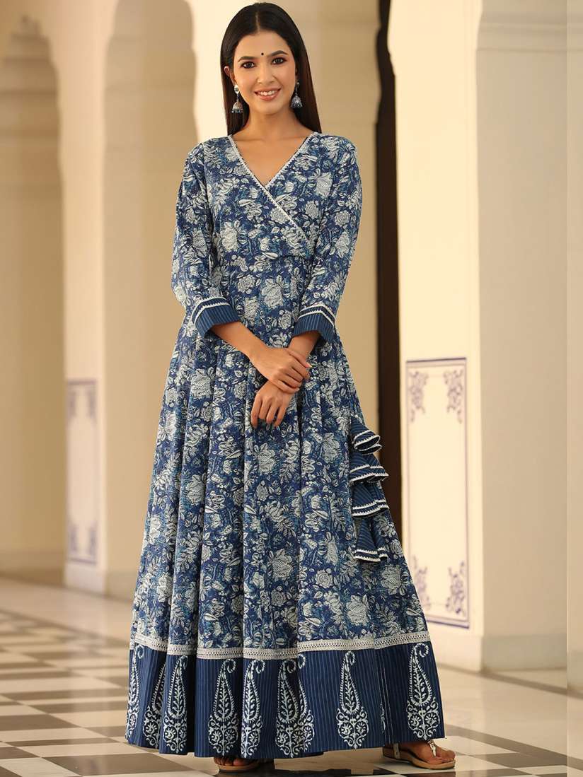 Myntra ethnic gowns shop