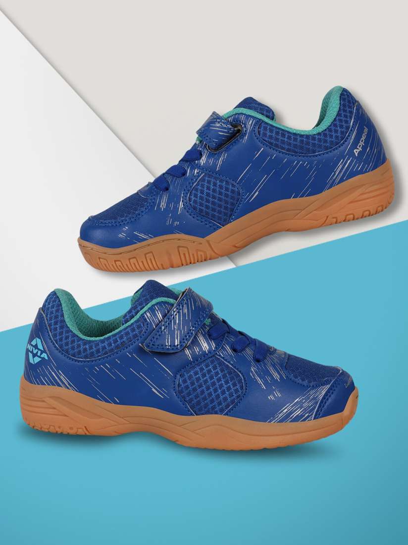 Myntra badminton shoes online
