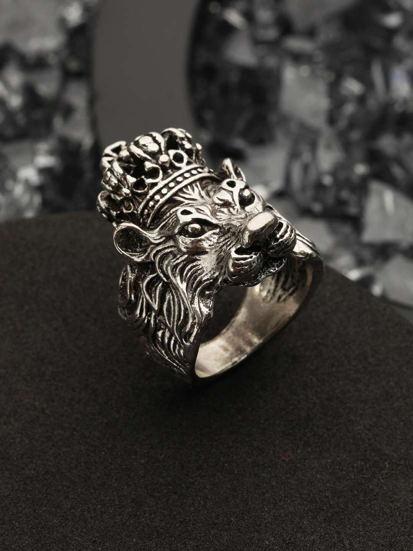 Buy Bold by Priyaasi Men Silver Plated King Lion Oxidised Finger Ring Ring for Men 24120968 Myntra