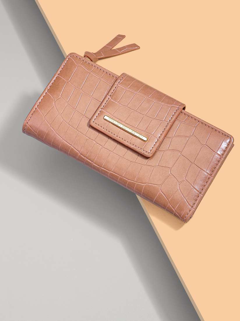Women's two fold wallet top