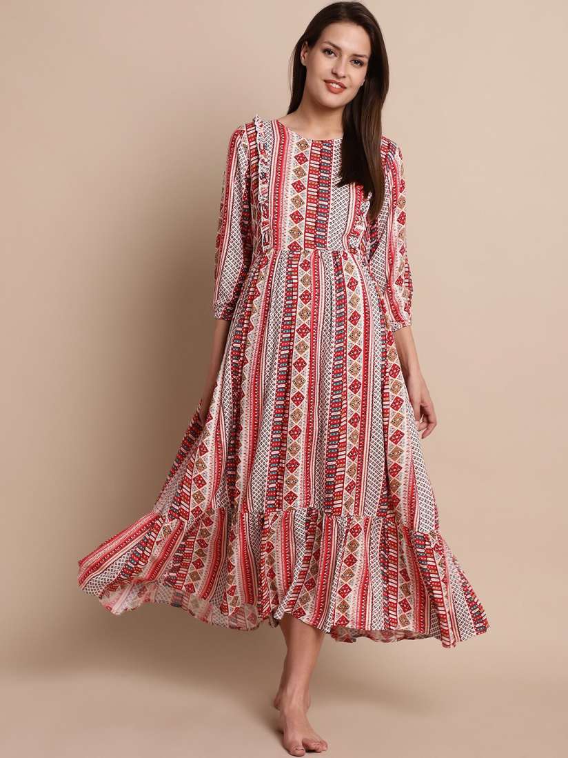 Feeding gowns myntra deals