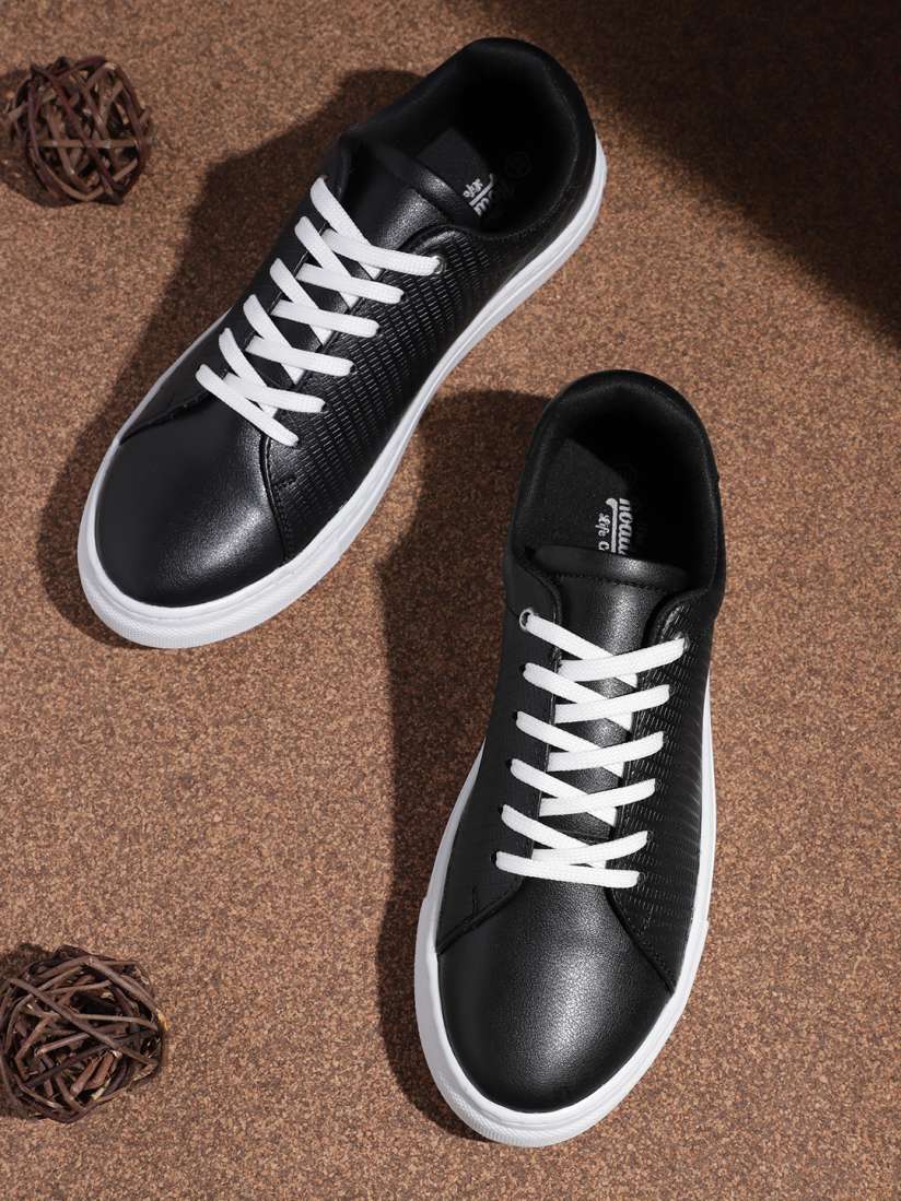 Roadster casual shoes 2025