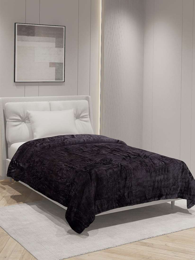 Buy Monte Carlo Black AC Room 233 GSM Single Bed Blanket Blankets Quilts and Dohars for Unisex 24291858 Myntra