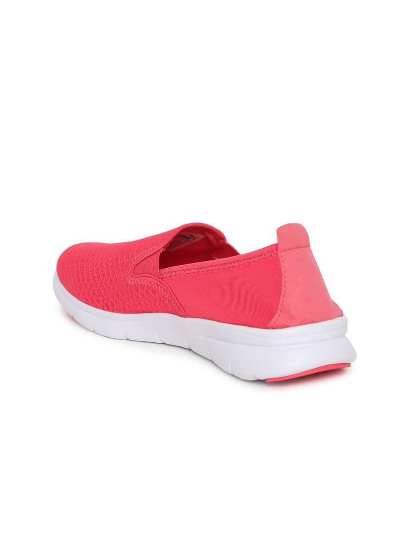 Flex essential slip on top