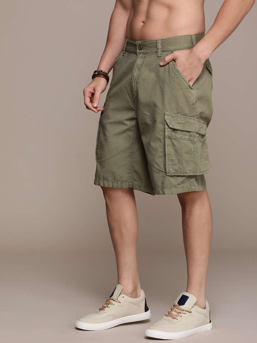 Mens checked cargo shorts shop