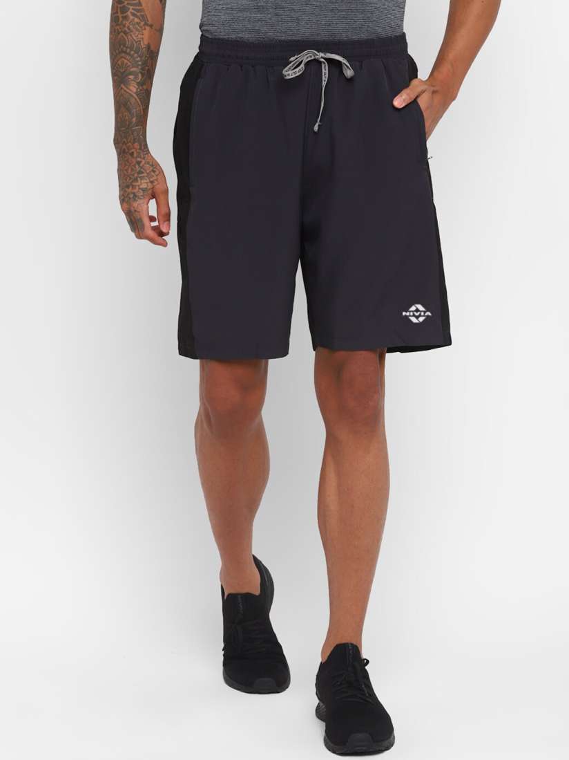 Nivia shorts deals