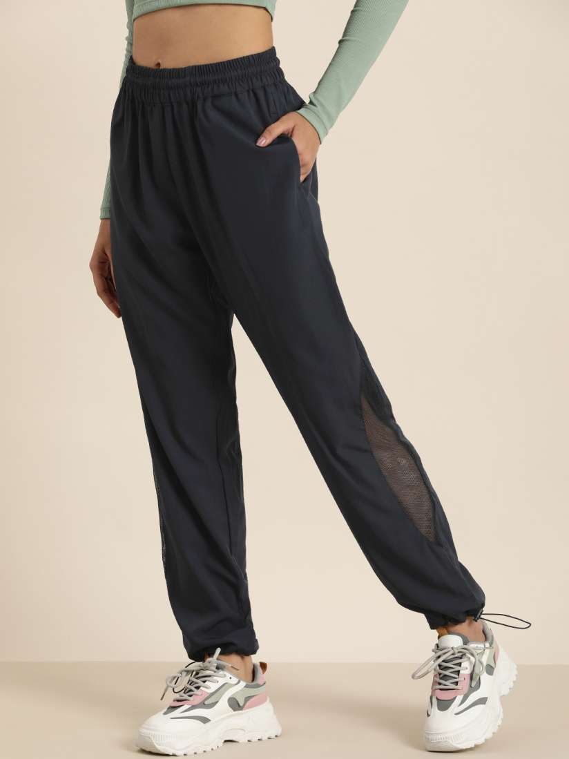 Myntra ladies joggers online