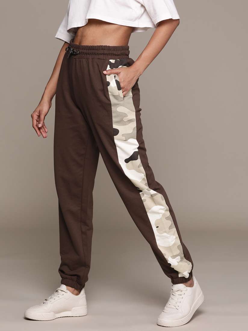 Tapered track pants womens top