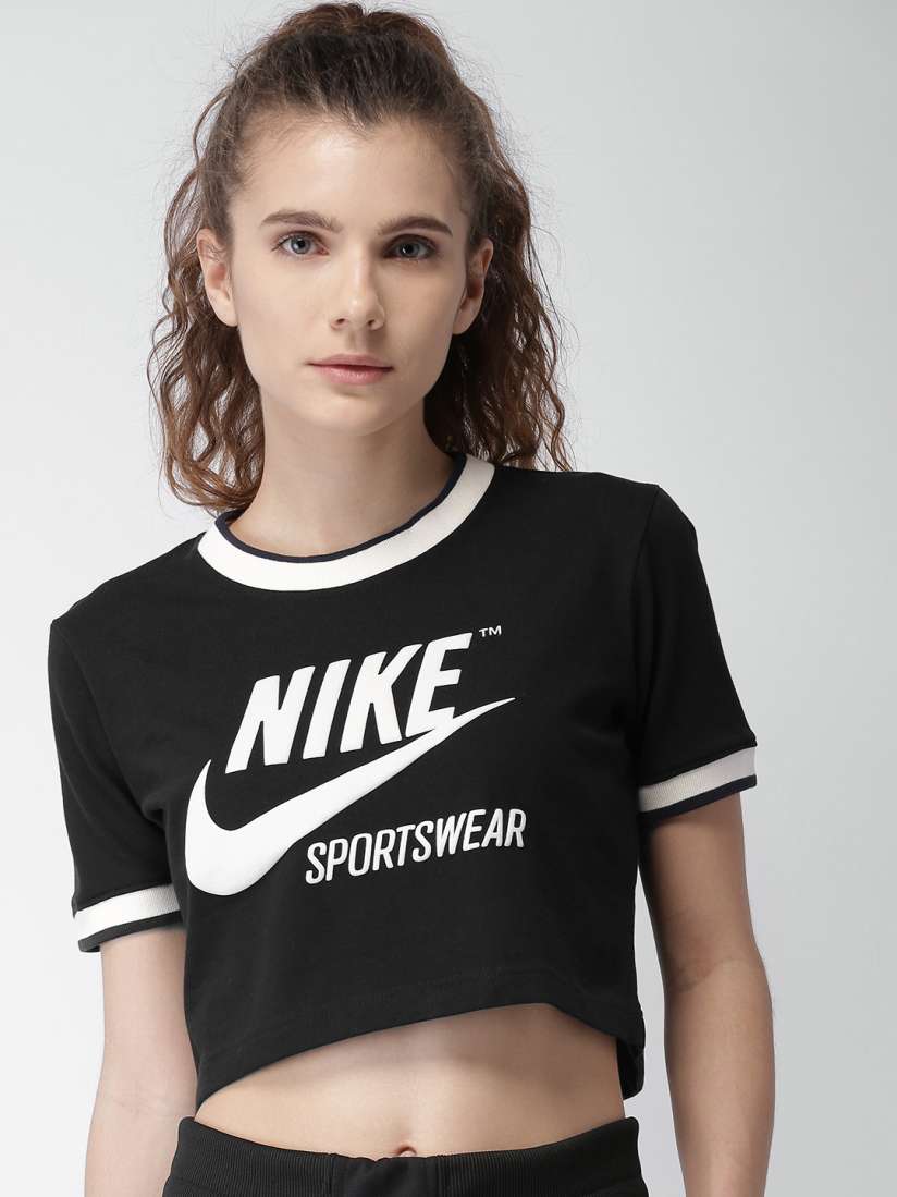 Cute nike crop tops discount