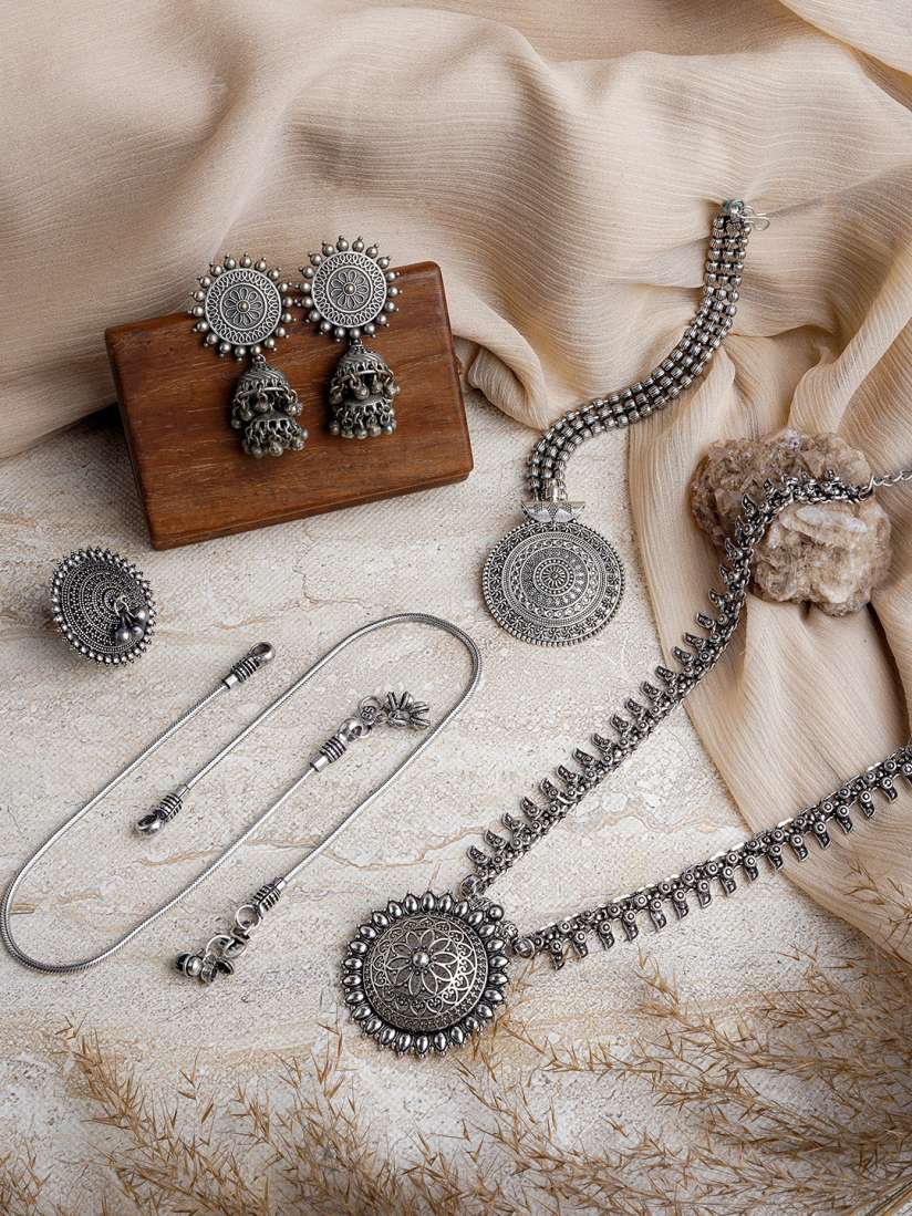 Oxidised jewellery myntra cheap
