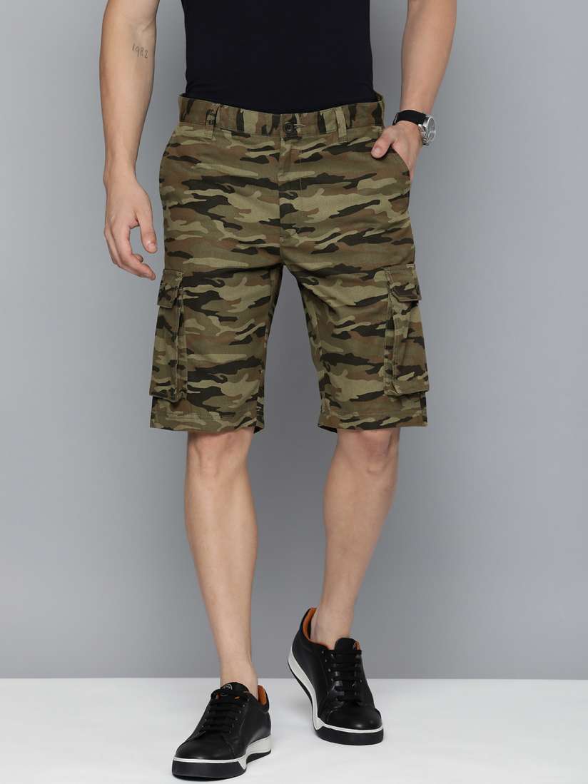 Buy Indian Terrain Men Pure Cotton Camouflage Printed Cargo Shorts Shorts for Men 24404914 Myntra