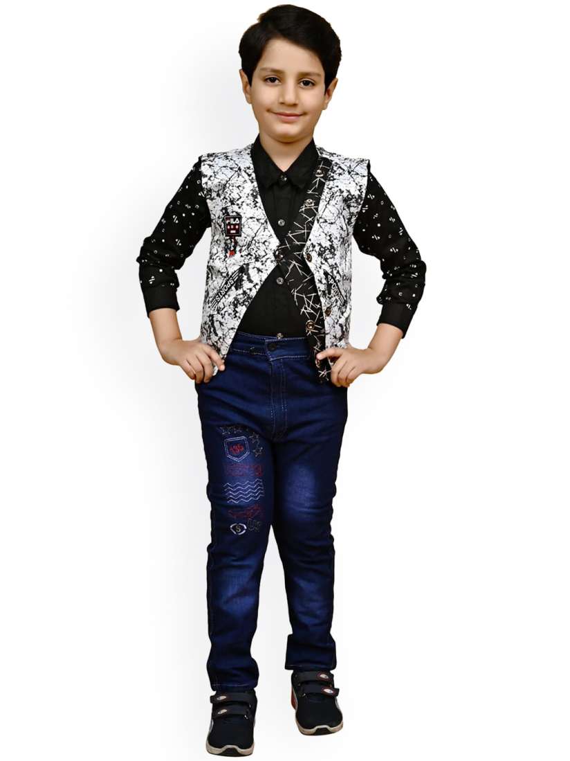 Myntra boy clothes top