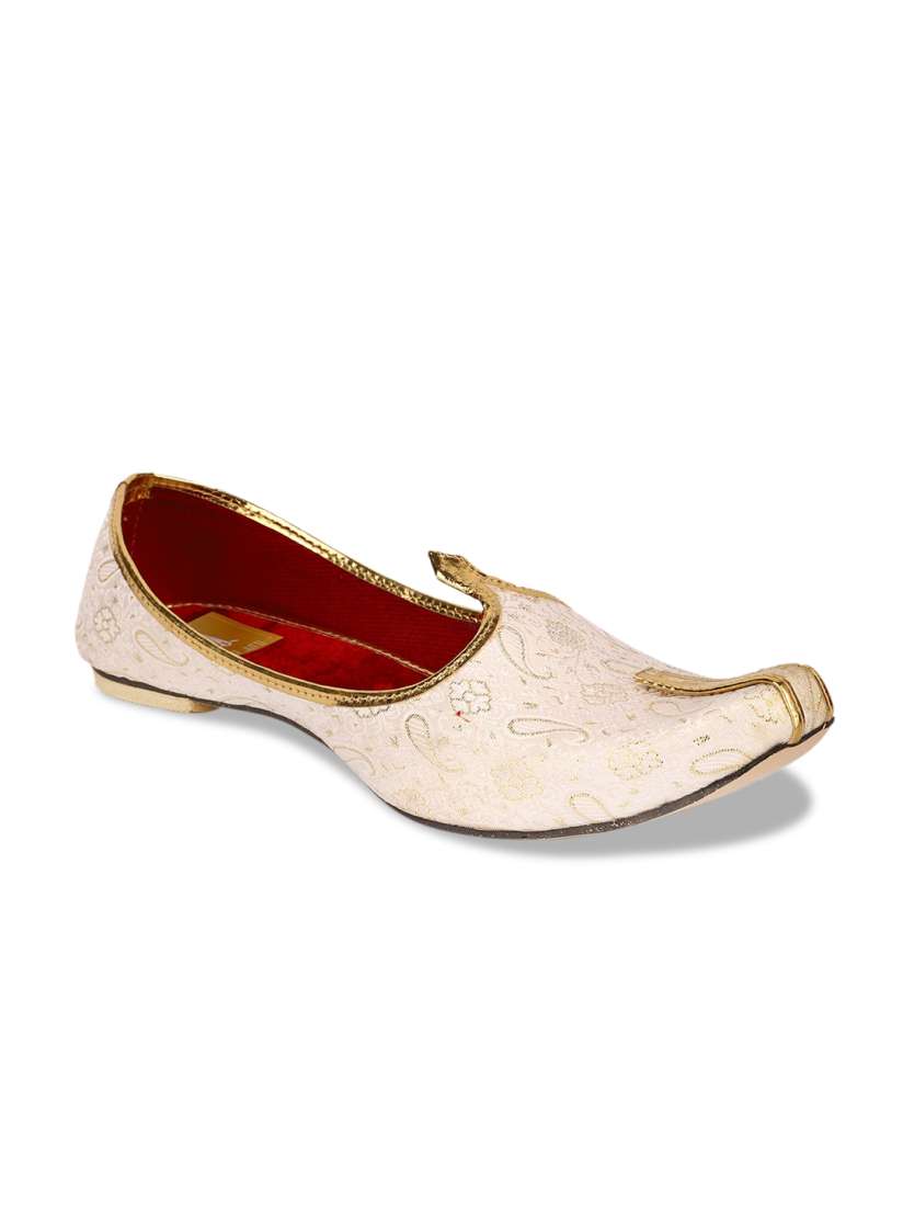 Buy HOUSE OF JUTTI Men Pointed Toe Textured Lightweight Comfort Insole Suede Basics Mojaris Casual Shoes for Men 24473250 Myntra