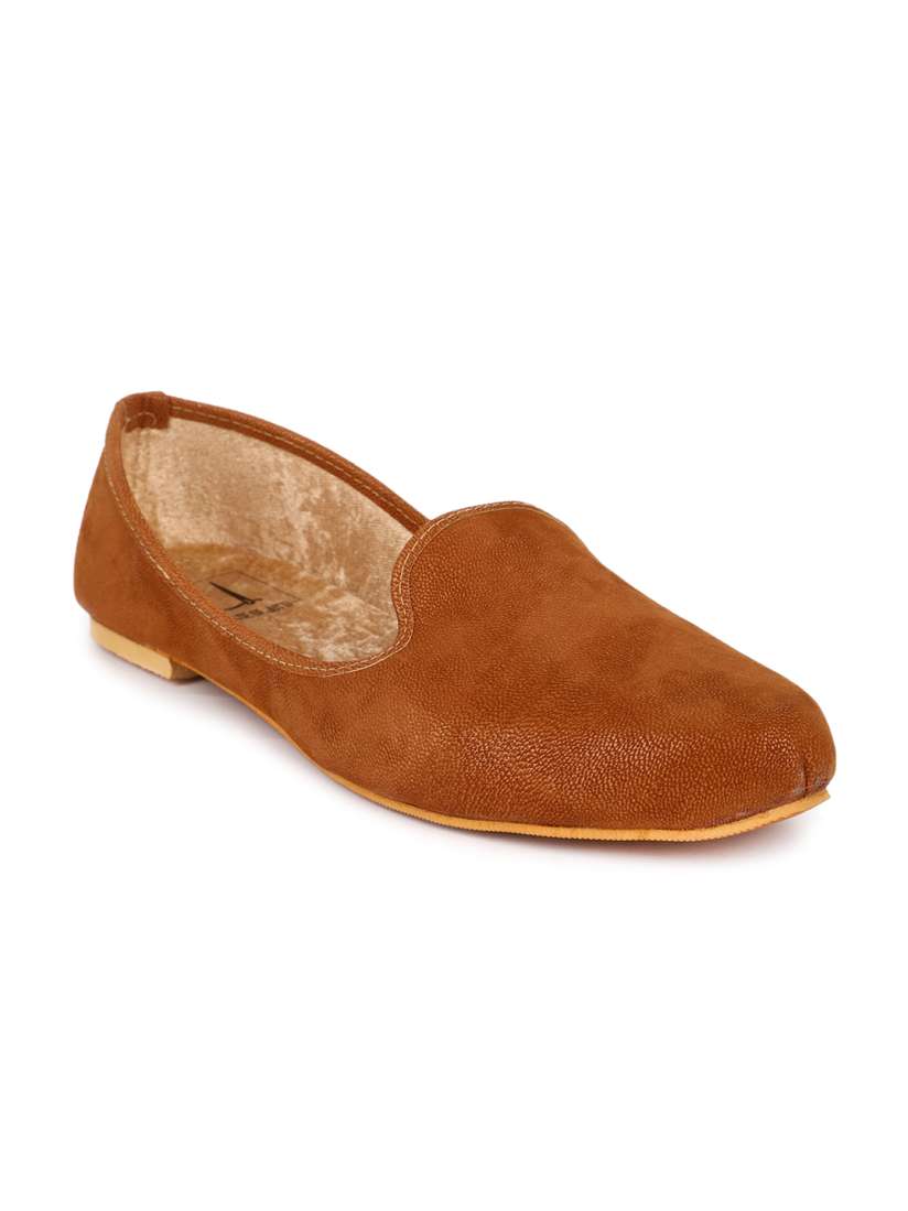 Mojaris myntra on sale