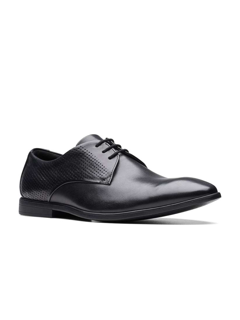 Buy Clarks Men Textured Leather Formal Derbys Formal Shoes for Men 24482960 Myntra