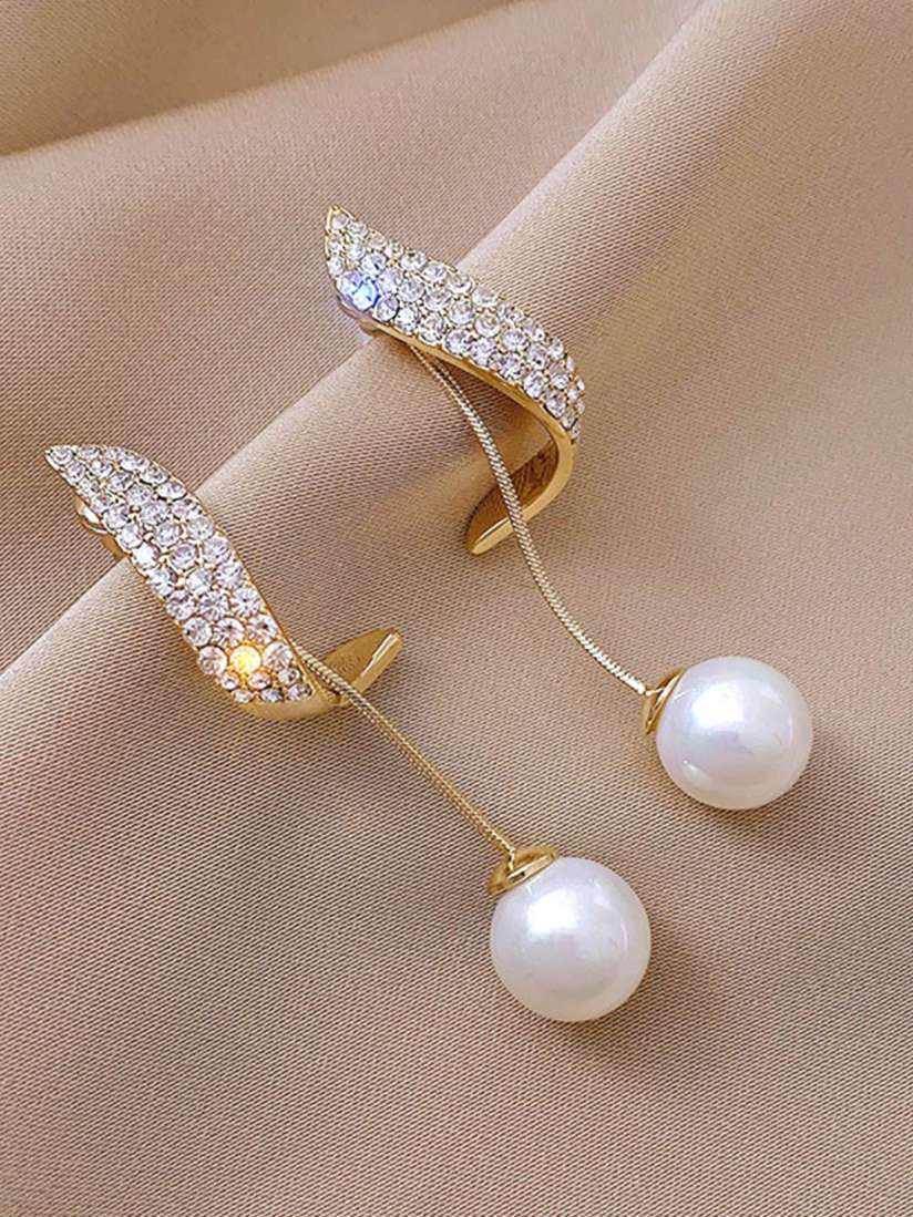 Myntra long earrings on sale