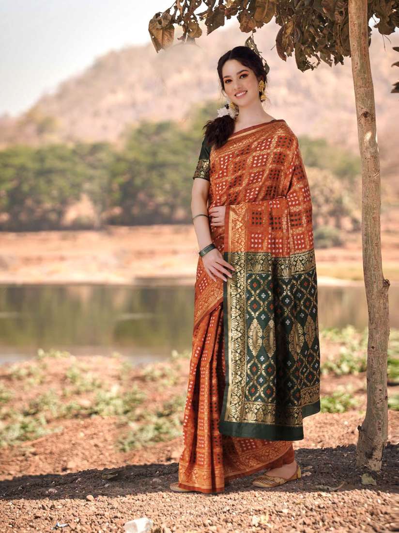 Myntra bandhani saree online
