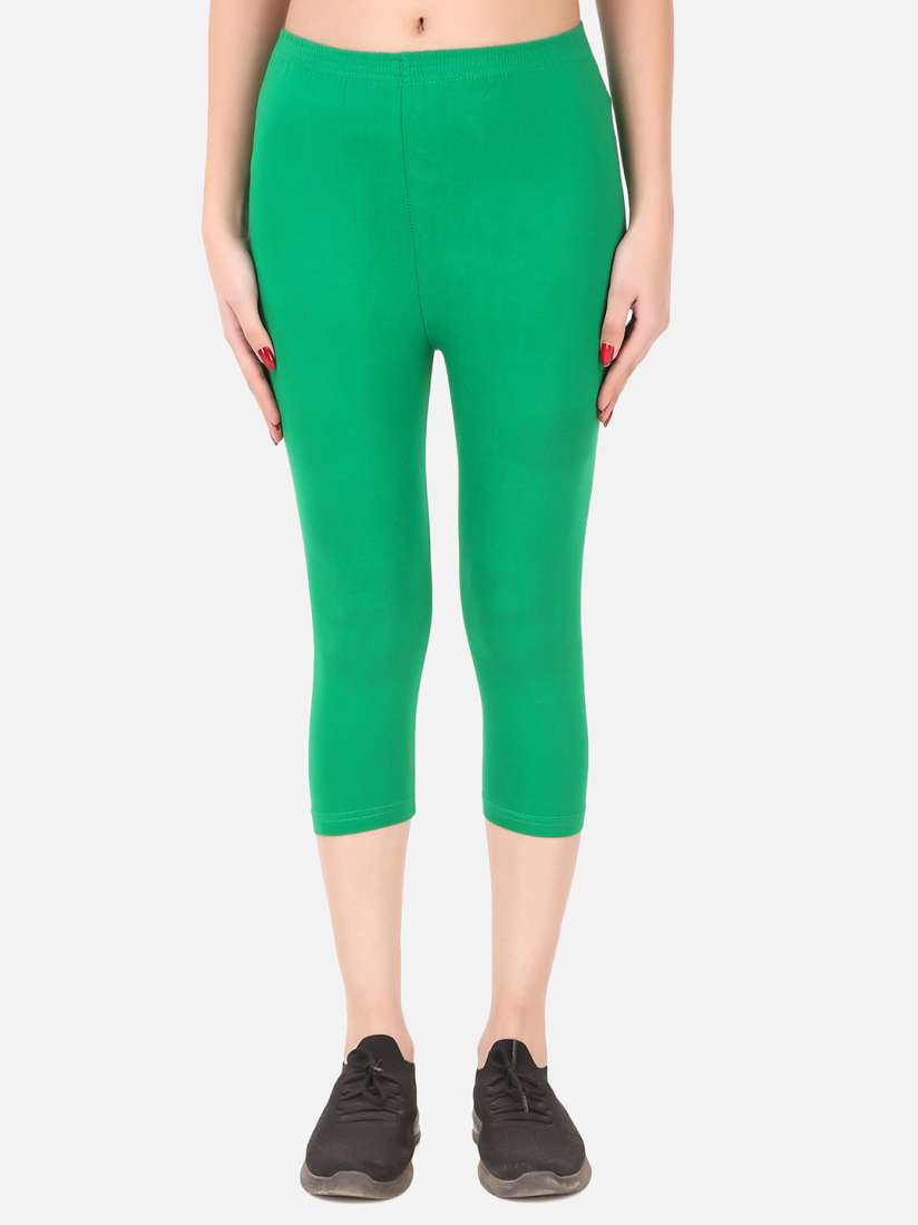 Green capris top