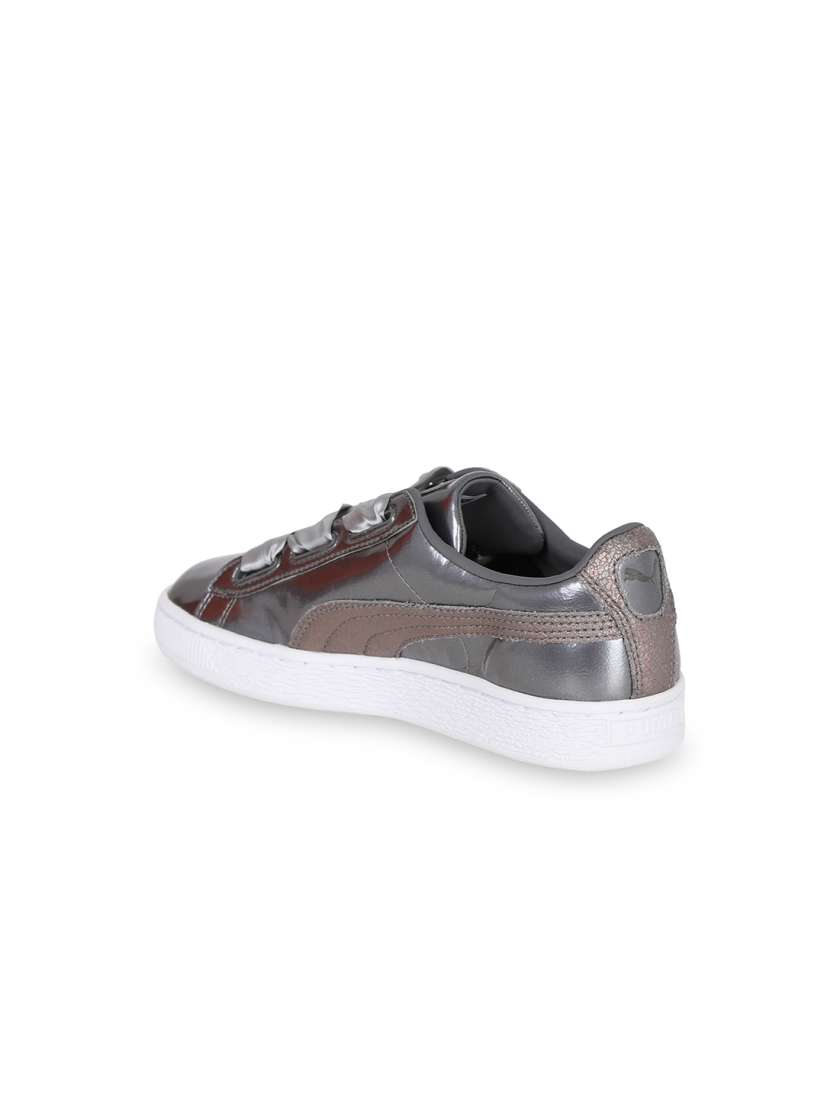 Puma suede heart lux junior on sale