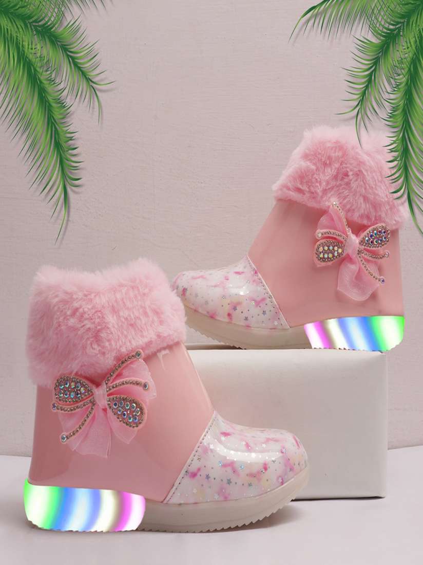 Boots for girls myntra store