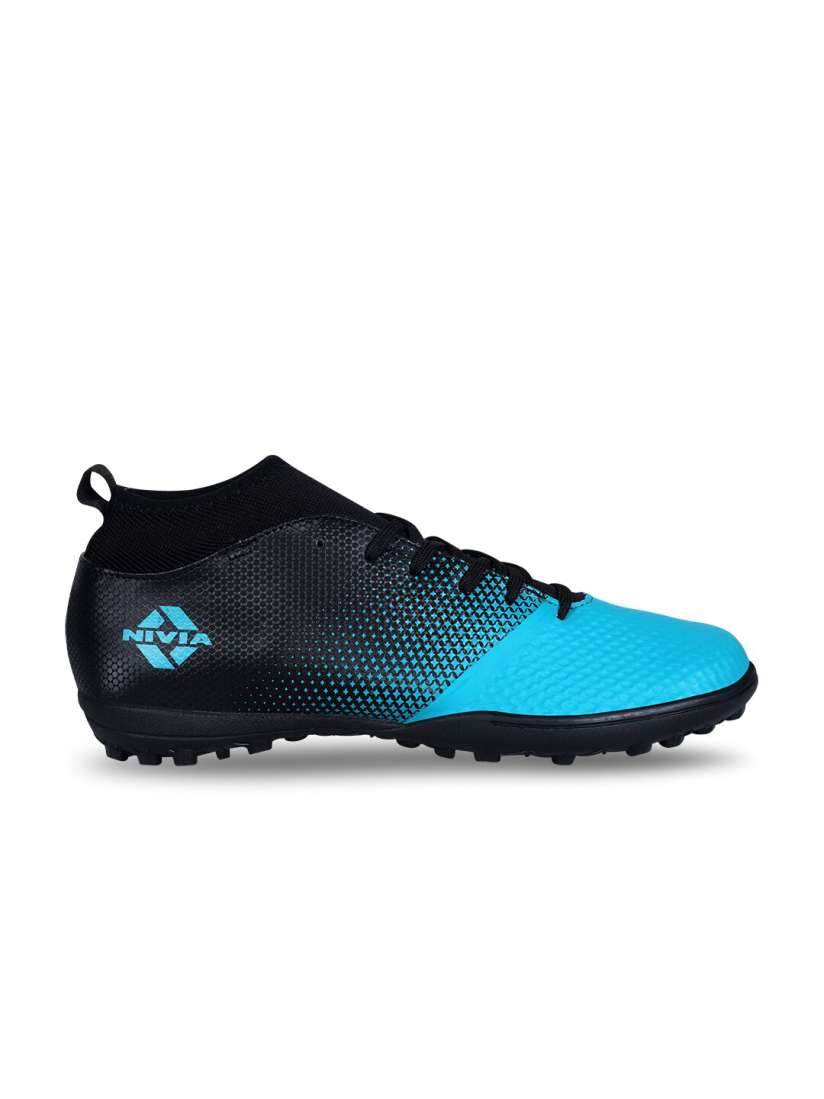 Nivia blazer football shoes deals