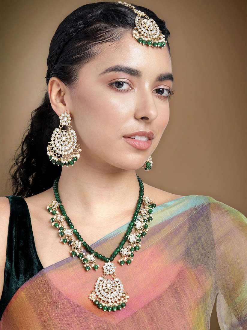 Buy Peora Gold Plated Kundan Jewellery Set Jewellery Set for Women 24594786 Myntra