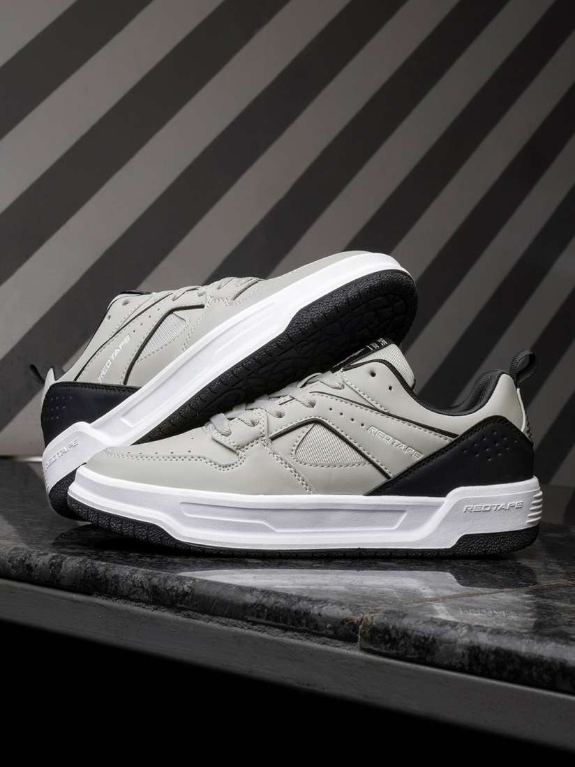 Myntra casual shoes 2025