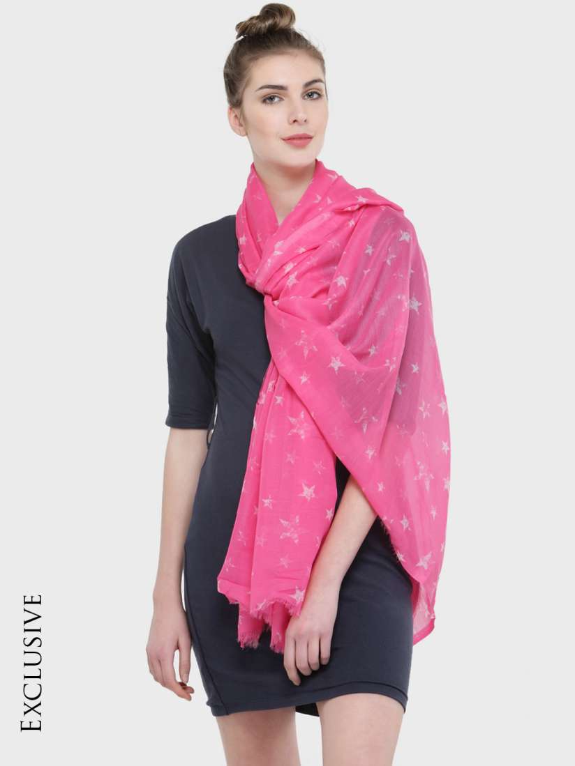 Myntra stoles 2025