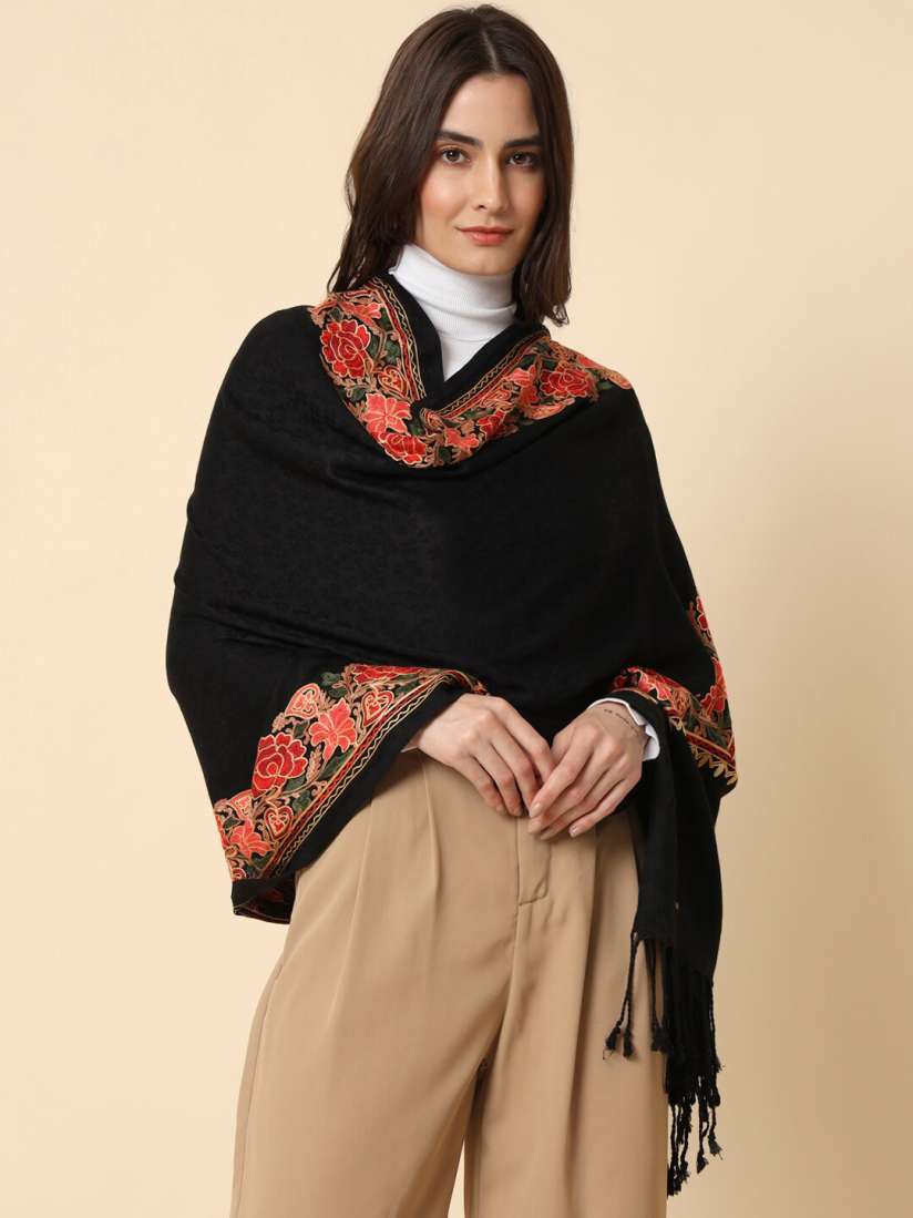 Shawl myntra top