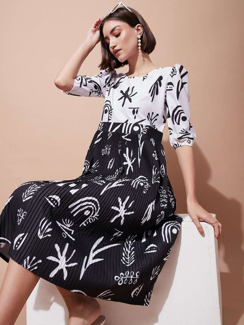 Buy DressBerry Floral Printed Puff Sleeves Gathered Detail Flared Fit Flare Midi Dress Dresses for Women 24652222 Myntra