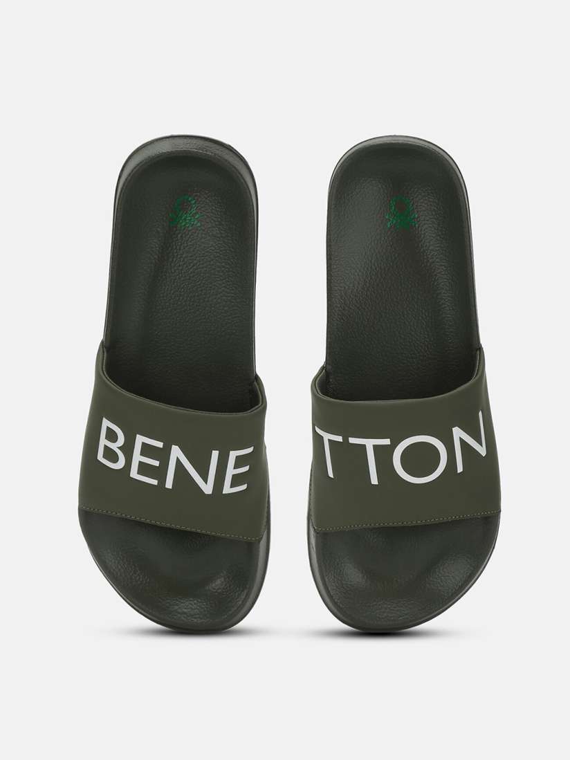 Flip flops benetton store