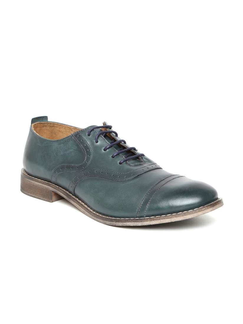 Levis brogue shoes on sale