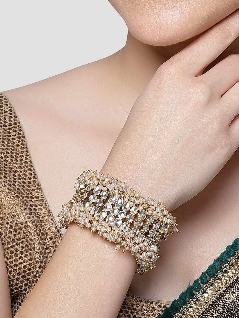 Buy KARATCART Gold Plated Kundan Link Bracelet Bracelet for Women 24667792 Myntra