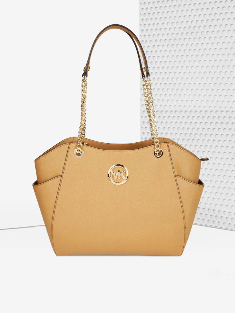 Michael kors bags myntra best sale