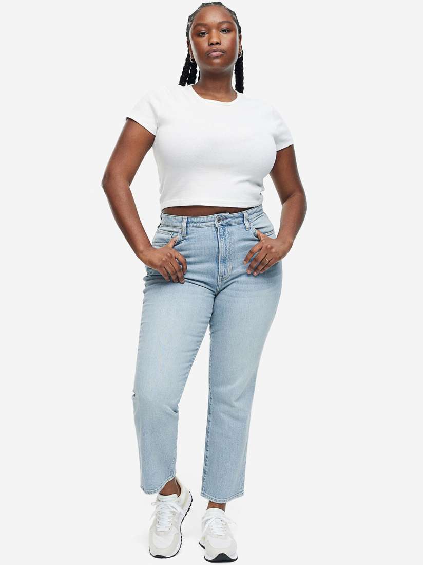 Jeans mom fit curvy hot sale