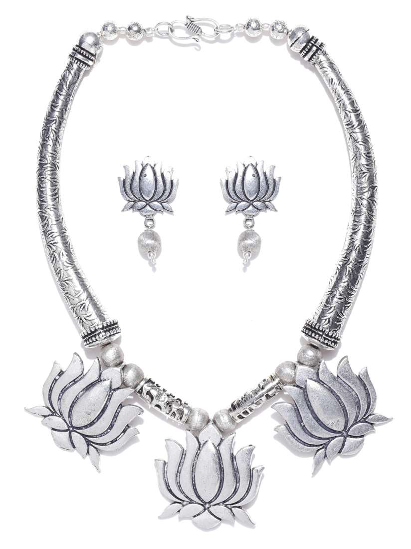 Buy Infuzze Oxidised Silver Toned Lotus Shaped Jewellery Set Jewellery Set for Women 2470928 Myntra